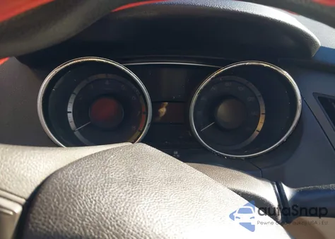 2011 Hyundai Sonata Gls z USA, uszkodzony, nr VIN 5NPEB4AC2BH079810